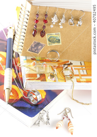 Various accessories Various accessories 40782495