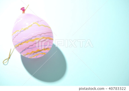 Yo-yo (color background) 40783322