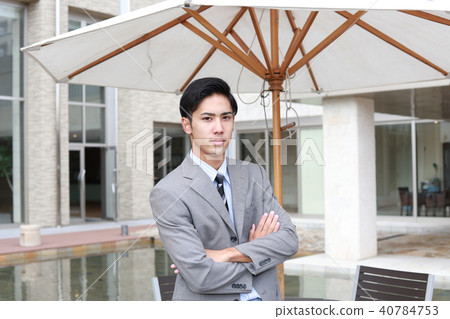 Relaxing businessman 40784753