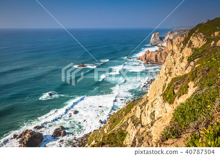 Cabo da Roca, the western point of Europe Cabo da Roca, the western point of Europe 40787304