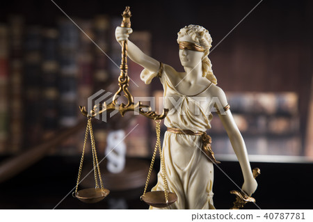 Antique statue of justice, law Antique statue of justice, law 40787781