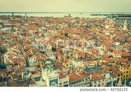 Venice cityscape - view from Campanile  40788235