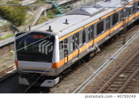 [JC] Chuo Rapid Line E233 series train (panning) 40789249