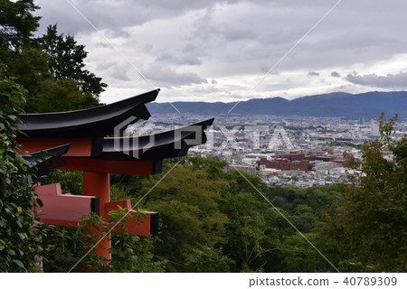 Fushimi Inari Taisha Inarizan Yotsubetsuji Fushimi Inari Taisha Inarizan Yotsubetsuji 40789309