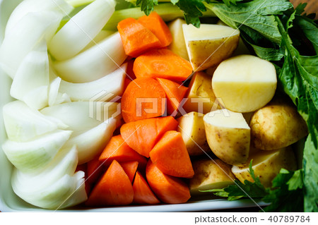 襯墊和切蔬菜 40789784