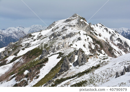 北阿爾卑斯山的女王Tsubame 40790979