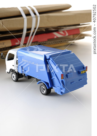 Working car ~ garbage truck ~ 40792502