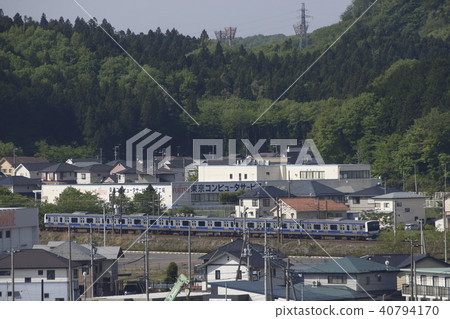 Tohoku Main Line E531 Series 3000 series going through Shirakawa city 40794170