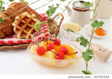 Breakfast image 40795544