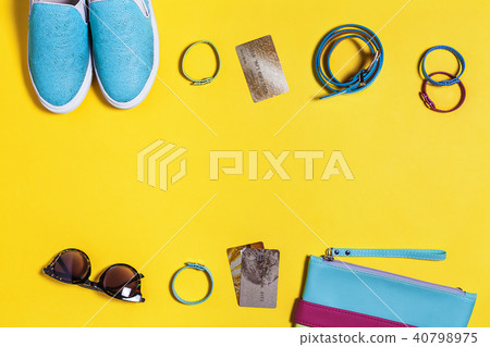 Stylish clothes for woman 40798975