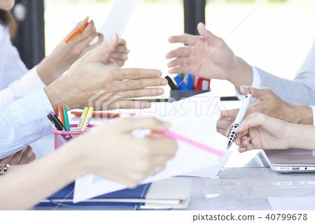 Business meeting 40799678