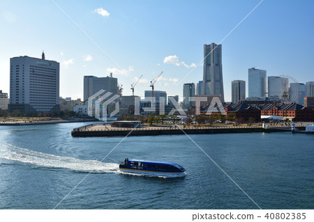 Yokohama  40802385