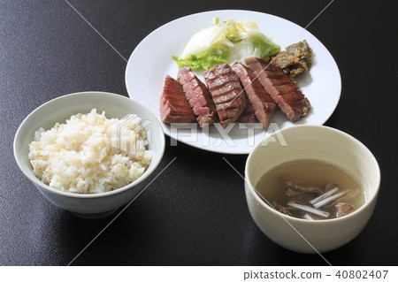 Beef tongue set meal 40802407