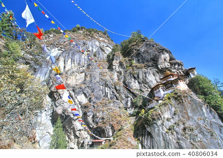 Taktshang Goemba or Tiger's nest monastery, Bhutan Taktshang Goemba or Tiger's nest monastery, Bhutan 40806034