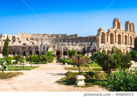 Tunisia. El Jem (ancient Thysdrus) 40806053