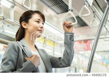 女商人（火車）攝影合作“京王電鐵有限公司” 40806178