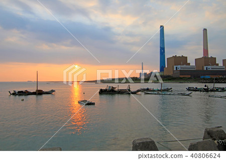夕陽,火力,電柴,柴火,柴火,台中,龍井,麗水漁港,影子,傾倒塊,竹柴 夕陽,火力,電柴,柴火,柴火,台中,龍井,麗水漁港,影子,傾倒塊,竹柴 40806624