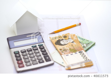 Check your credit card statement history Check your credit card statement history 40811573