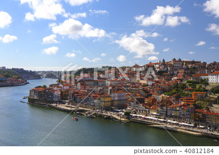 View of Porto with Ribeira over Douro river View of Porto with Ribeira over Douro river 40812184