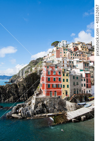 Riomaggiore Cinque Terre  - 陡峭的利古里亞海岸（意大利利古里亞）的五個村莊 40812667