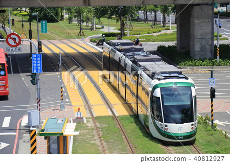 台灣高雄輕軌 台灣高雄輕軌 40812927