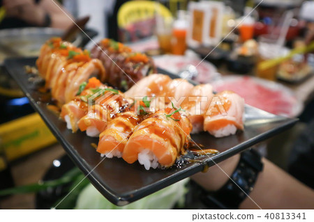 sushi and maki or Japanese roll 40813341