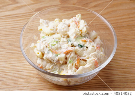 Tuna Macaroni salad Tuna Macaroni salad 40814082