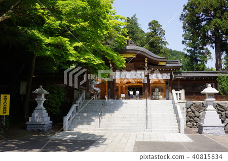 Goryeo Shrine in April Goryeo Shrine in April 40815834