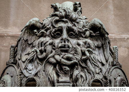 Mask of Medusa 40816352