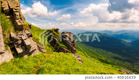 beautiful mountain scenery in summer 40816839