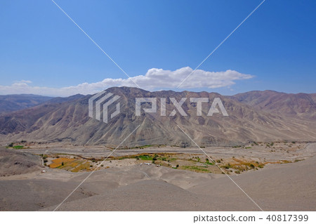 Atacama desert landscape with sand, dunes and mountains, Andes near Huara, Chile Atacama desert landscape with sand, dunes and mountains, Andes near Huara, Chile 40817399