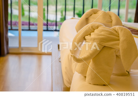 Elephant made by towel in thai hotel 40819551