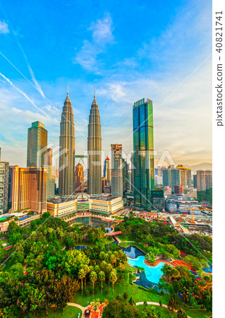 Petronas Twin Towers sunset Petronas Twin Towers sunset 40821741