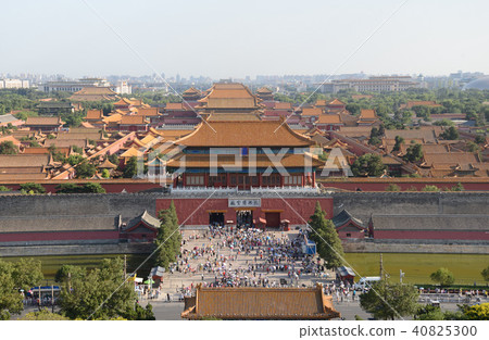 The National Palace Museum (Beijing, China) The National Palace Museum (Beijing, China) 40825300