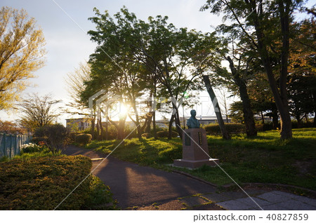 Statue of Enomoto Takeo Statue of Enomoto Takeo 40827859