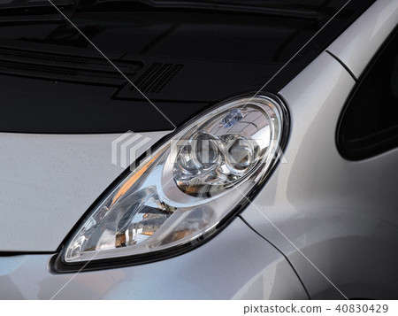 Headlight Headlight 40830429
