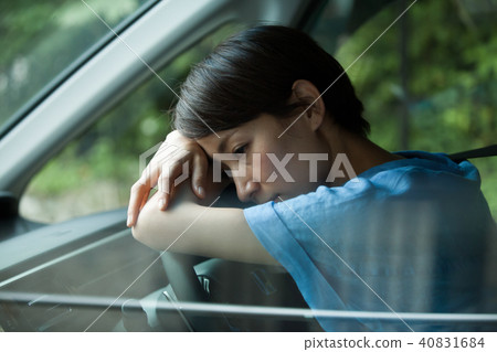 汽車駕駛疲勞 40831684