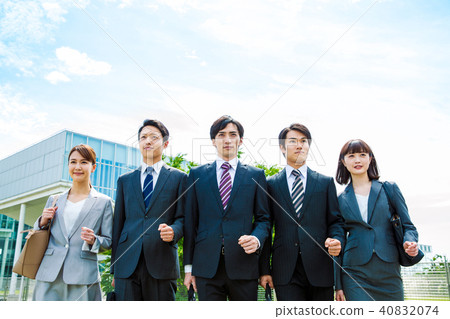 Large number of people lining up business 40832074