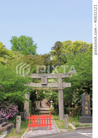 Omori Shrine (catfish shrine) (Fukutsu city) Omori Shrine (catfish shrine) (Fukutsu city) 40832121