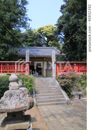 Omori Shrine (catfish shrine) (Fukutsu city) Omori Shrine (catfish shrine) (Fukutsu city) 40832392