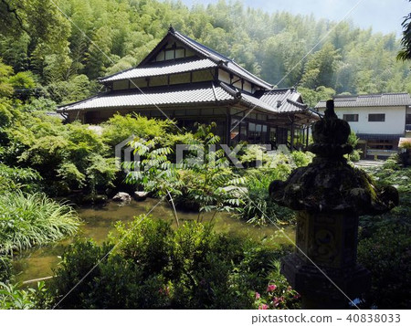 Nichiri寺主樓和花園(山鹿市,熊本縣)Nichirinji寺(山鹿市) Nichiri寺主樓和花園(山鹿市,熊本縣)Nichirinji寺(山鹿市) 40838033