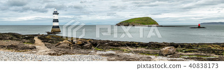 The Penmon point lighthouse is located close to Puffin Island on Anglesey, Wales - United Kingdom 40838173
