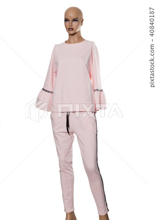 Advertising clothes for women. Advertising clothes for women. 40840187