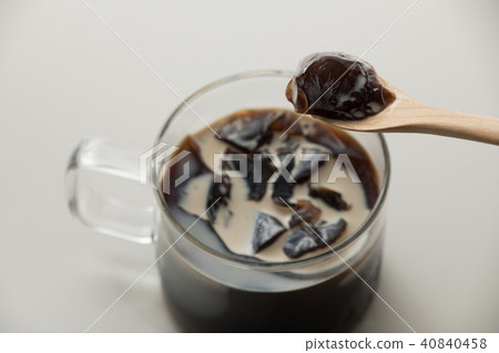 吃咖啡果凍 40840458