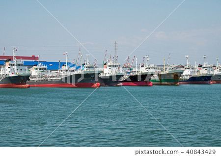 Tanker groups anchored at Marugame Port 40843429