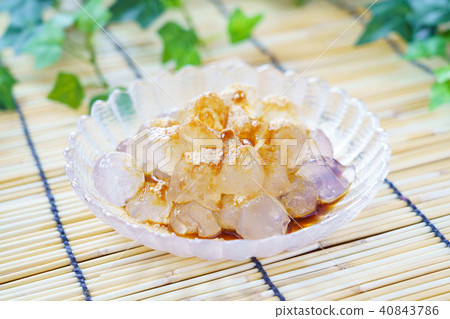 Desert sweets warabi mochi Desert sweets warabi mochi 40843786