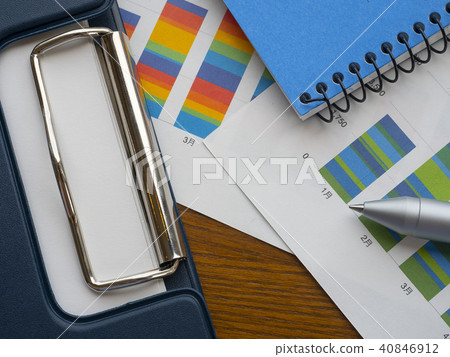Business image · graph · binder · notebook 40846912