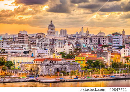 Havana, Cuba downtown skyline. 40847721
