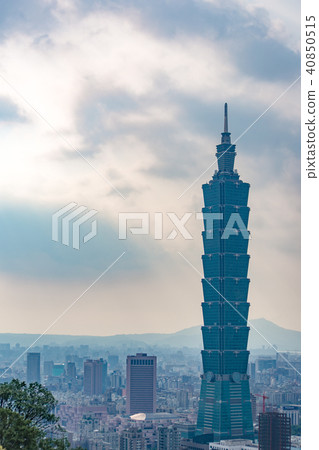 台北101,台北景點,台灣,雲隙光,Taipei 101, Taipei attractions 台北101,台北景點,台灣,雲隙光,Taipei 101, Taipei attractions 40850515