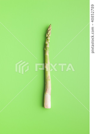 Fresh green asparagus. 40852789